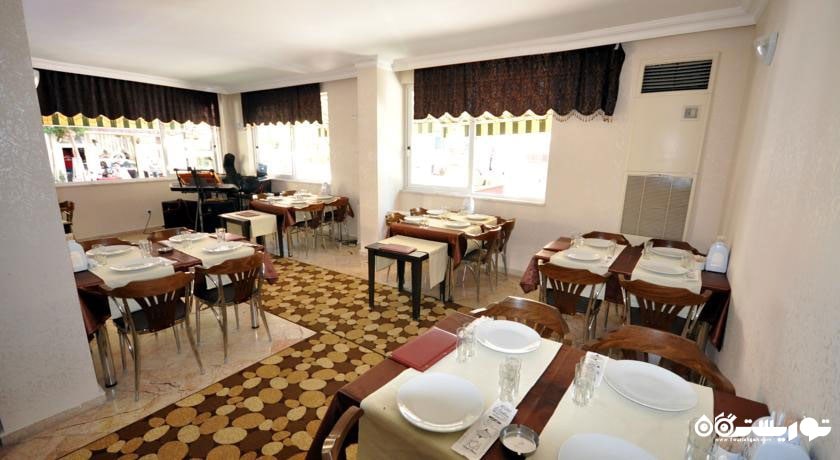 نمای کلی رستوران هتل موره 